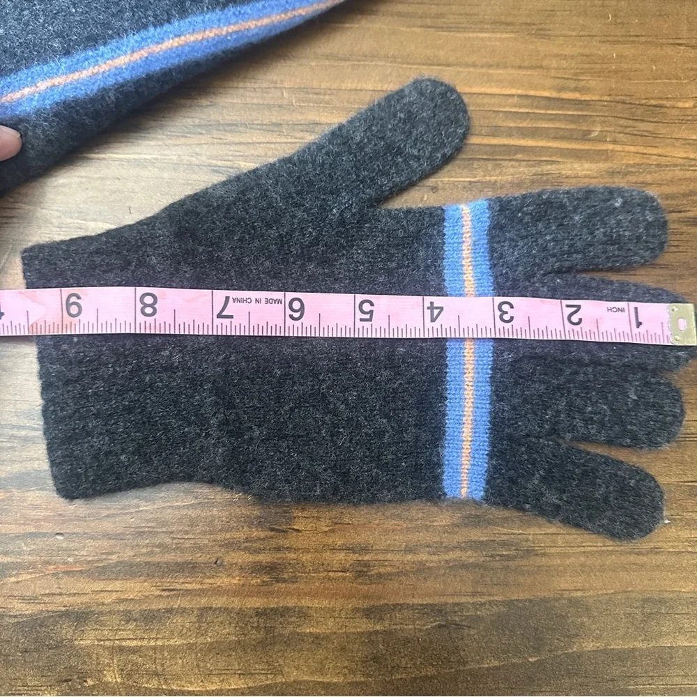 Drake’s Ben Silver Scarf Hat Glove Set Lambs Wool Dark Gray Blue Stripe
